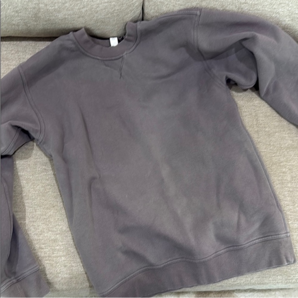 Lululemon  Sweater